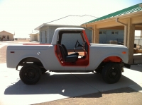 800B V8