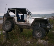 YJ