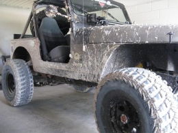 YJ