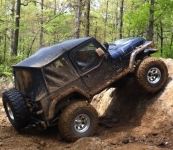 YJ