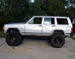 XJ