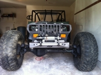 YJ