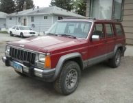 XJ Laredo