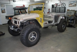 FJ220